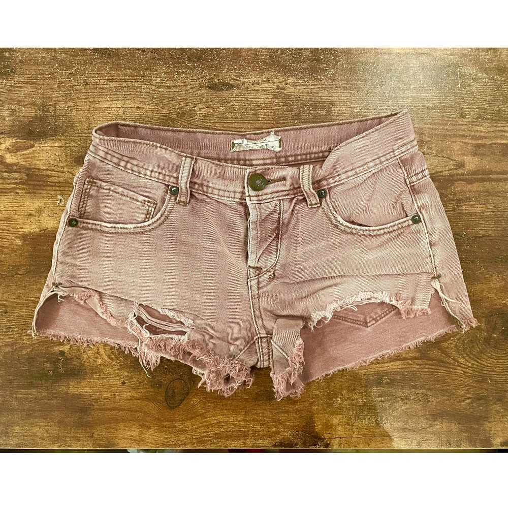 Free People Distressed Jean Shorts - Mauve
